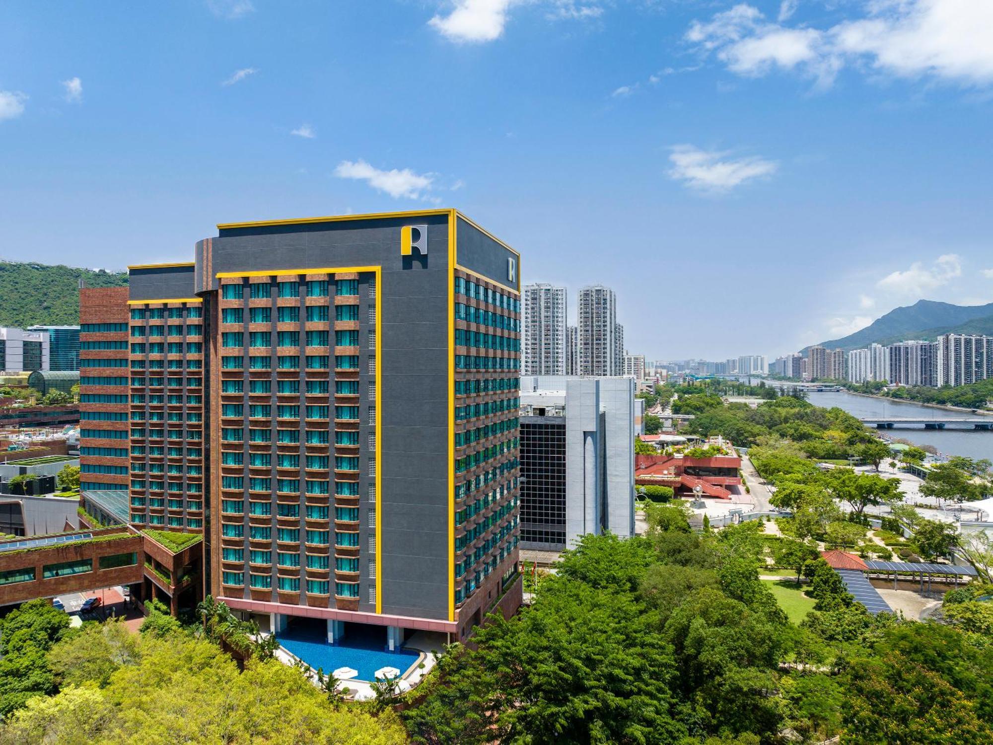Royal Park Hotel Hong Kong Dış mekan fotoğraf The University of Hong Kong
